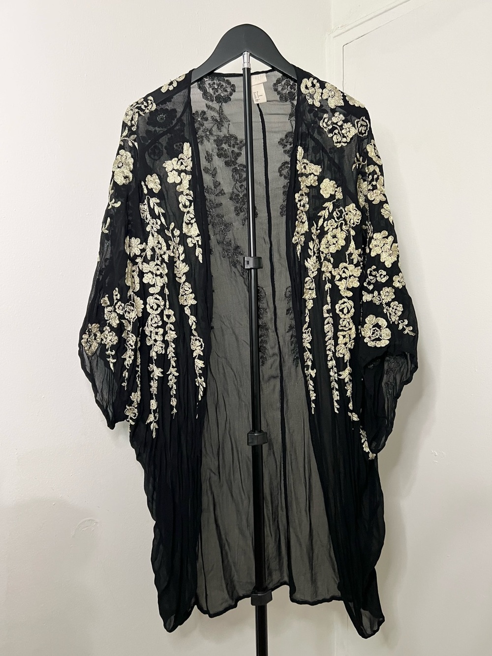 H&M Black Sheer Embroidered Floral Kimono Cardigan Boho Cover Up Medium